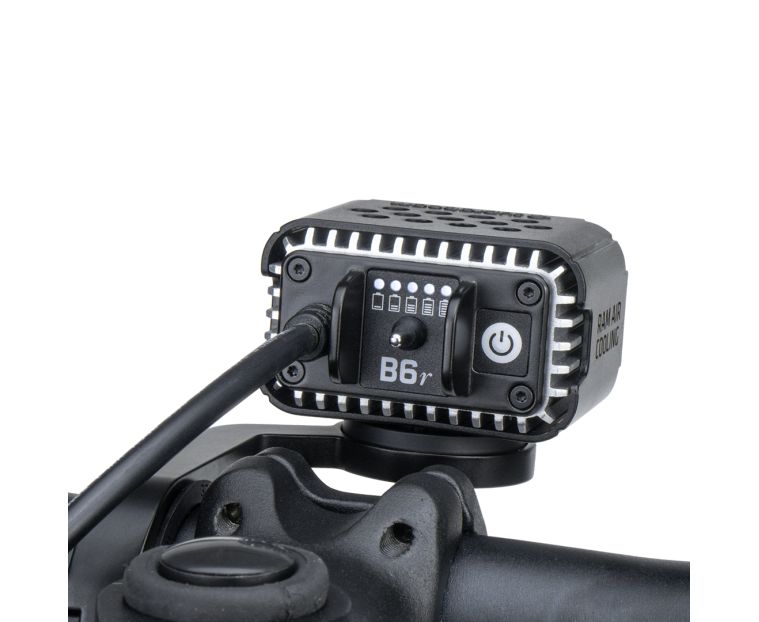 B6r Ultimate – 36 Wh Li-Ion kit headband mount 230 VAC 3