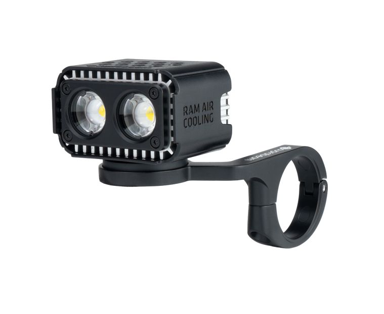 B6r Ultimate – 72 Wh Li-Ion kit headband mount 230 VAC 2